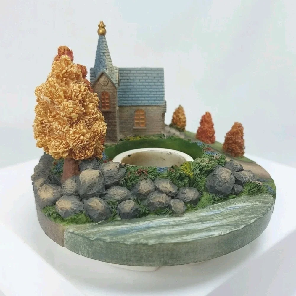 Our America By Yankee Candle Capper‎ Topper Mountain Church 3 7/8